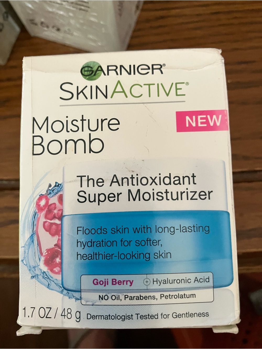 Garnier Moisture Bomb Moisturizer